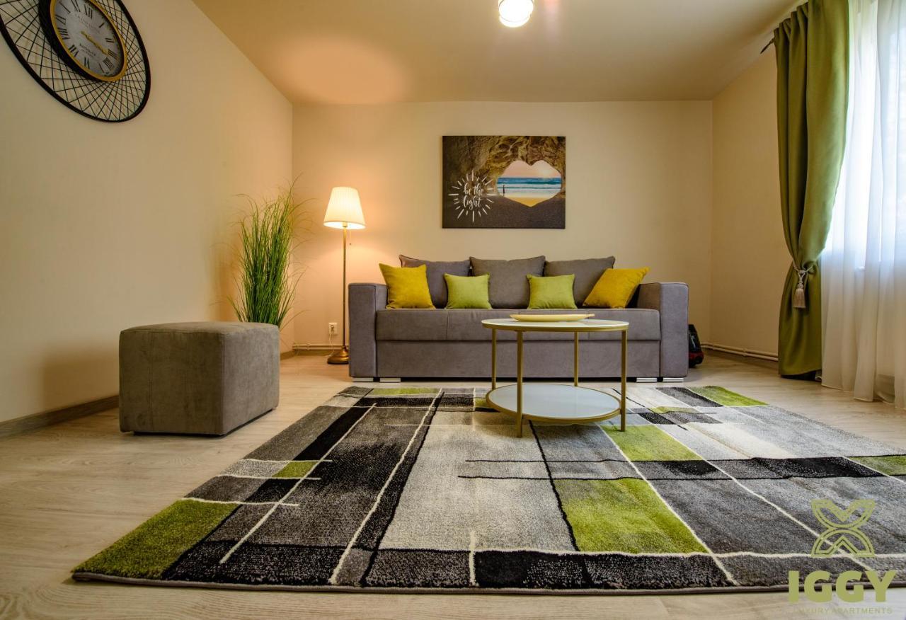 Iggy Luxury Apartment Hunedoara Exterior foto